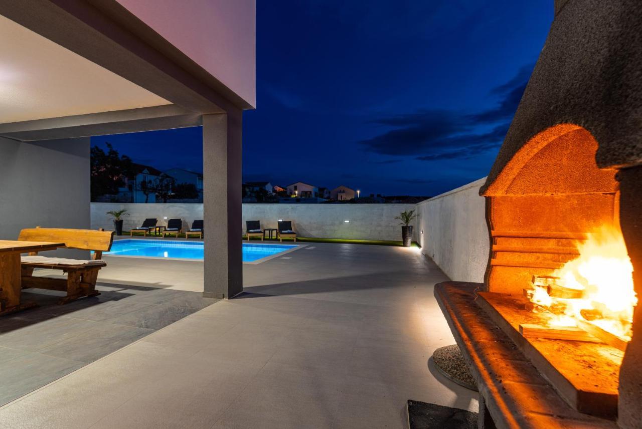 Luxury Villa Noemi Ражанац Екстер'єр фото